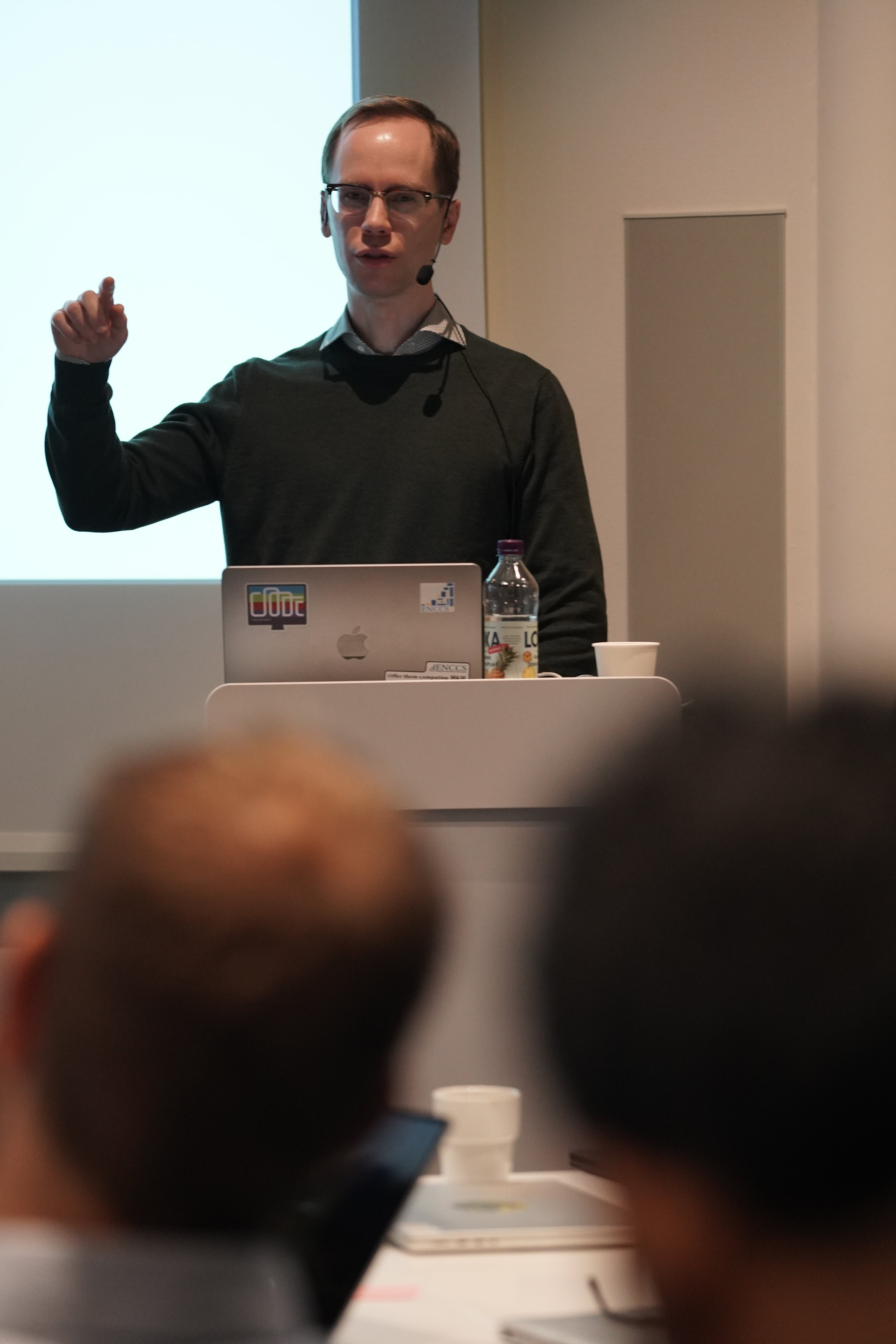 Anton Frisk Kockum (Chalmers University of Technology) giving an introduction to quantum computing.